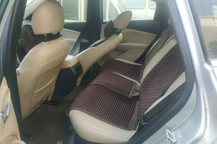 Used Fiat Viaggio 2012 1.4T Manual Enjoyment Edition Left Rear Seat