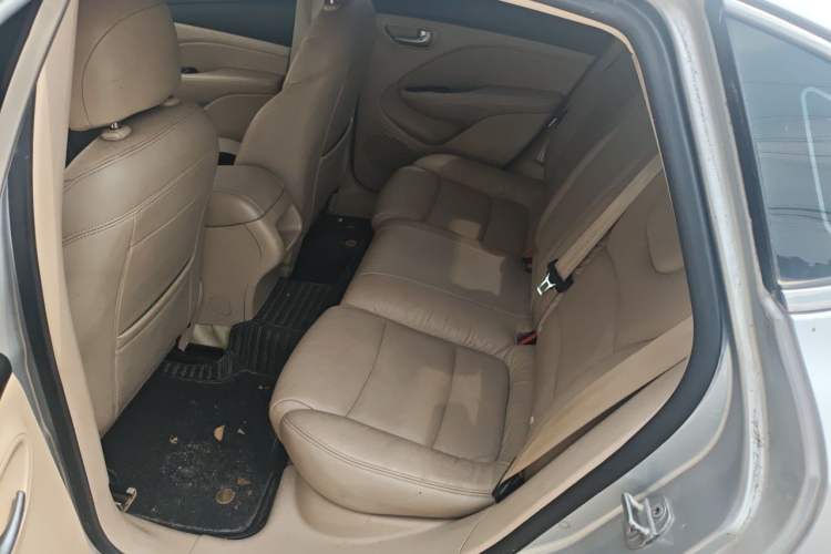 Used Fiat Viaggio 2012 1.4T Automatic Jingxiang Edition Left Rear Seat