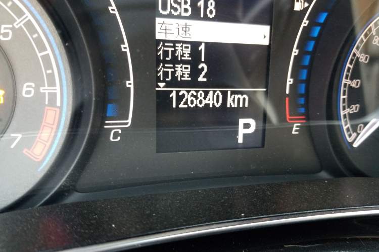 Used Fiat Viaggio 2012 1.4T Automatic Luxury Edition Odometer Close Up