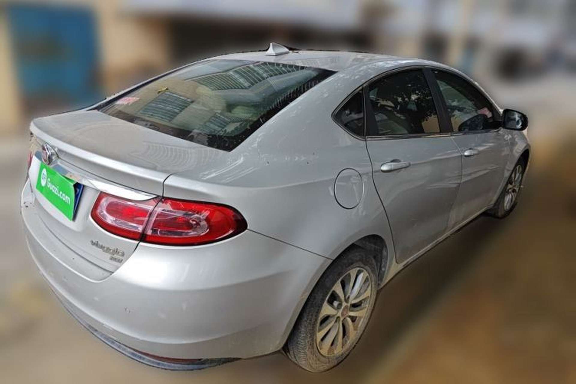 Used Fiat Viaggio 2012 1.4T Automatic Enjoyment Edition Rear Right 45 Deg