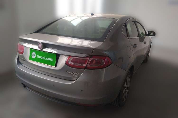 Used Fiat Viaggio 2012 1.4T Automatic Enjoyment Edition Rear Right 45 Deg