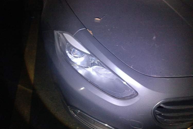 Used Fiat Viaggio 2012 1.4T Manual Enjoyment Edition Right Front Headlight