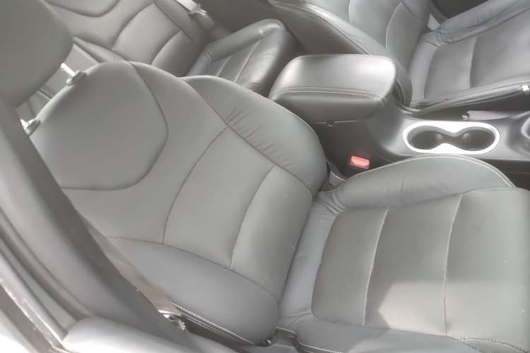 Used Fiat Viaggio 2012 1.4T Automatic Jingxiang Edition Right Front Seat