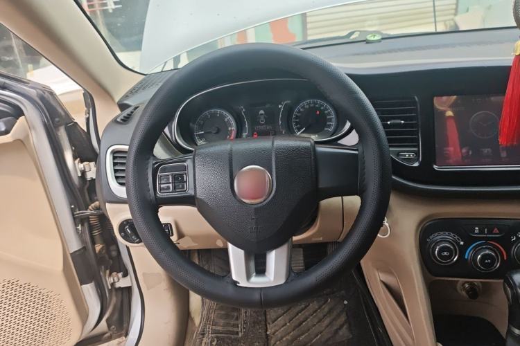 Used Fiat Viaggio 2012 1.4T Automatic Jingxiang Edition Steering Wheel