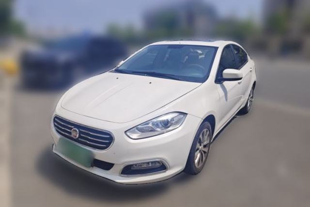 Ojetý Fiat Viaggio 2012 1.4T Automatic Jingxiang Edition