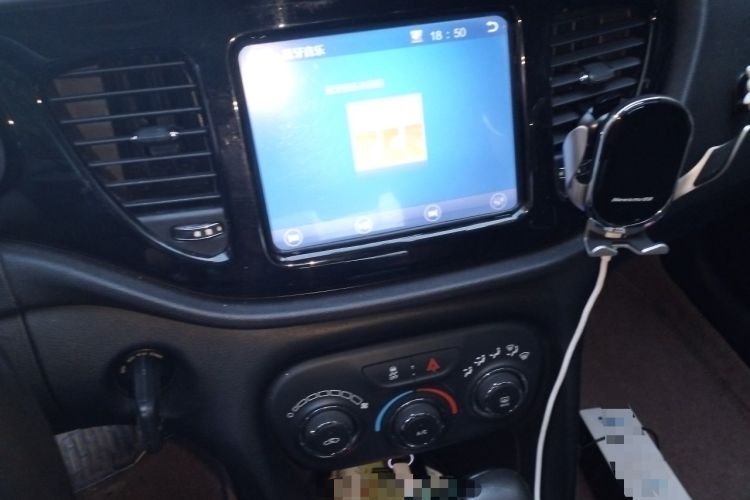 Used Fiat Viaggio 2012 1.4T Automatic Jingxiang Edition Audio And AC Panel