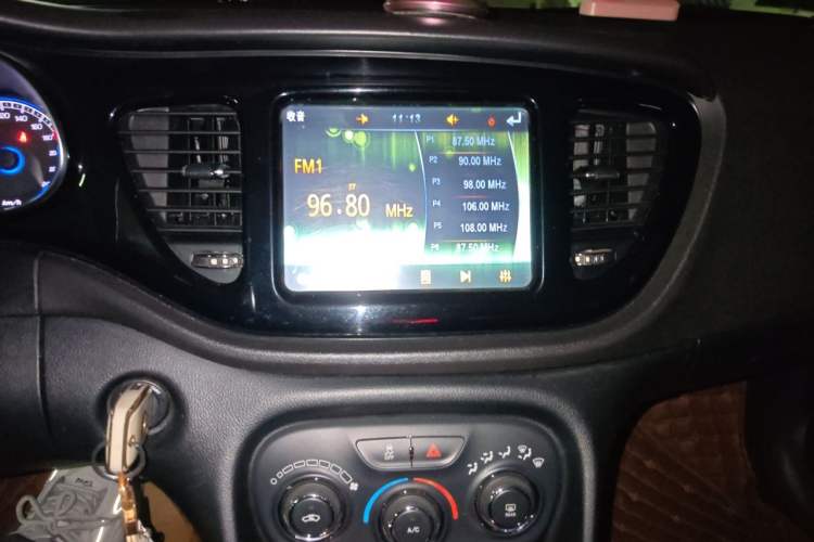 Used Fiat Viaggio 2012 1.4T Automatic Jingxiang Edition Audio And AC Panel