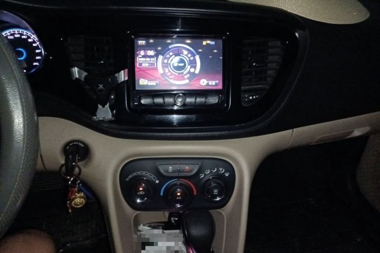 Used Fiat Viaggio 2012 1.4T Automatic Enjoyment Edition Audio And AC Panel