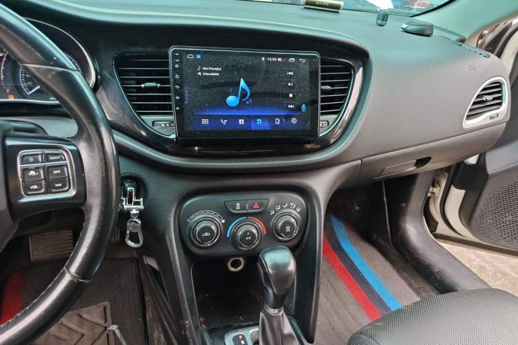 Used Fiat Viaggio 2012 1.4T Automatic Jingxiang Edition Audio And AC Panel