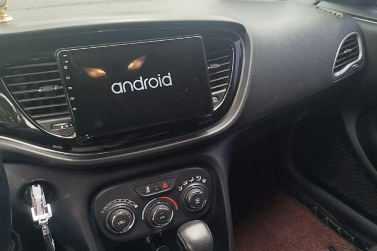 Used Fiat Viaggio 2012 1.4T Automatic Jingxiang Edition Audio And AC Panel