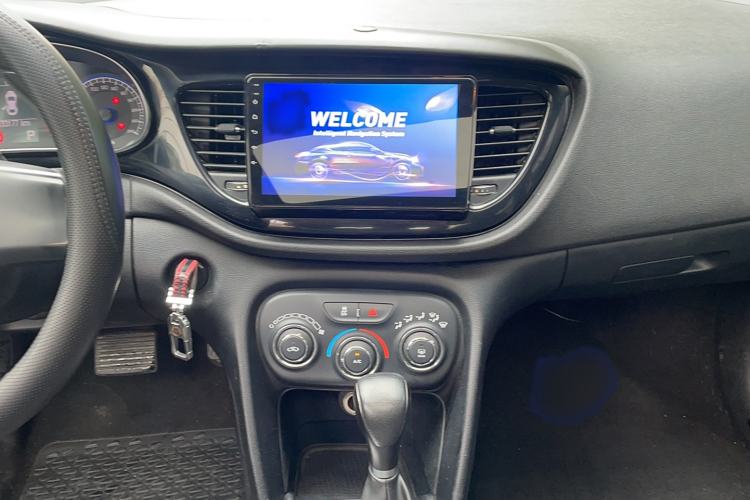Used Fiat Viaggio 2012 1.4T Automatic Jingxiang Edition Audio And AC Panel