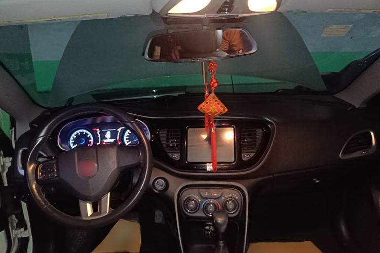 Used Fiat Viaggio 2012 1.4T Automatic Jingxiang Edition Center Console