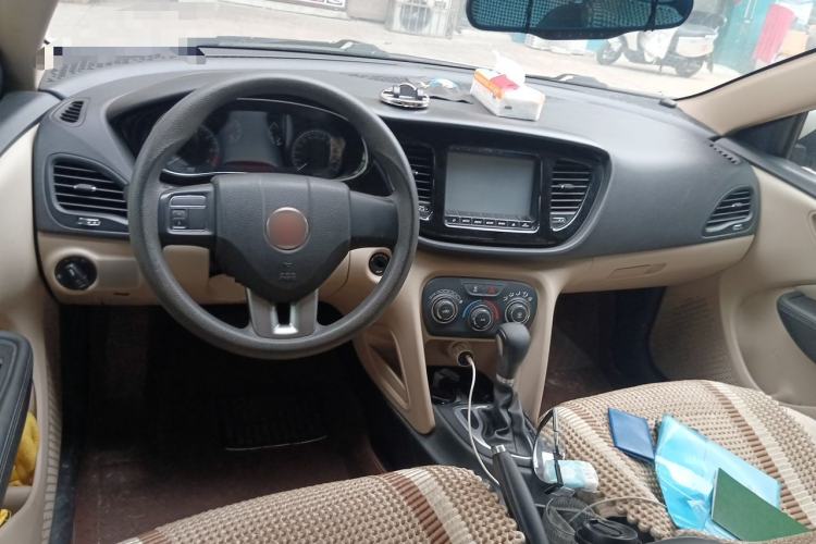 Used Fiat Viaggio 2012 1.4T Automatic Enjoyment Edition Center Console