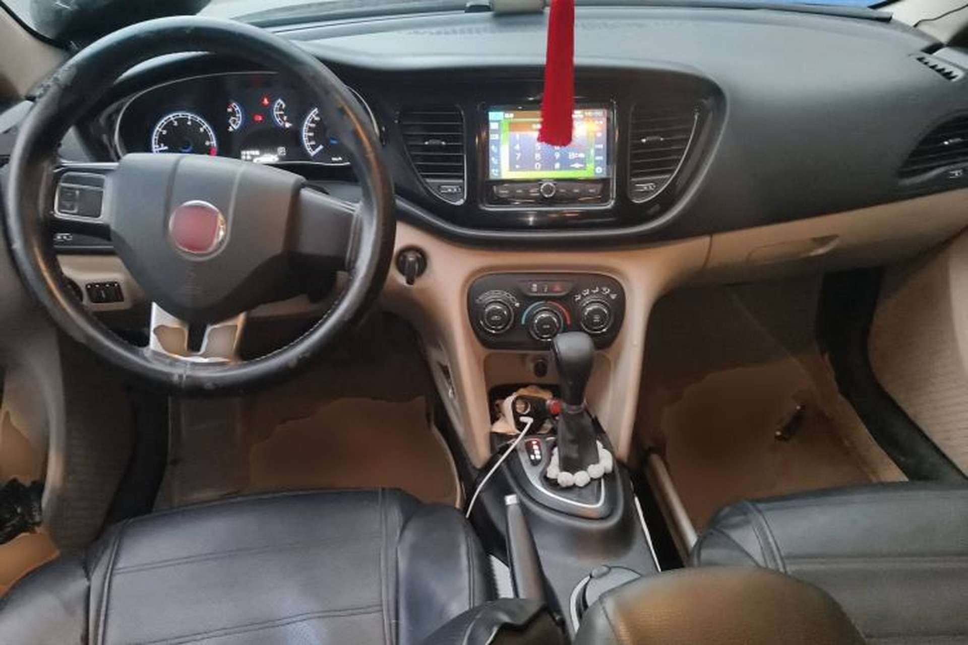 Used Fiat Viaggio 2012 1.4T Automatic Enjoyment Edition Center Console