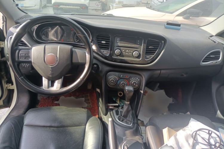 Used Fiat Viaggio 2012 1.4T Automatic Jingxiang Edition Center Console