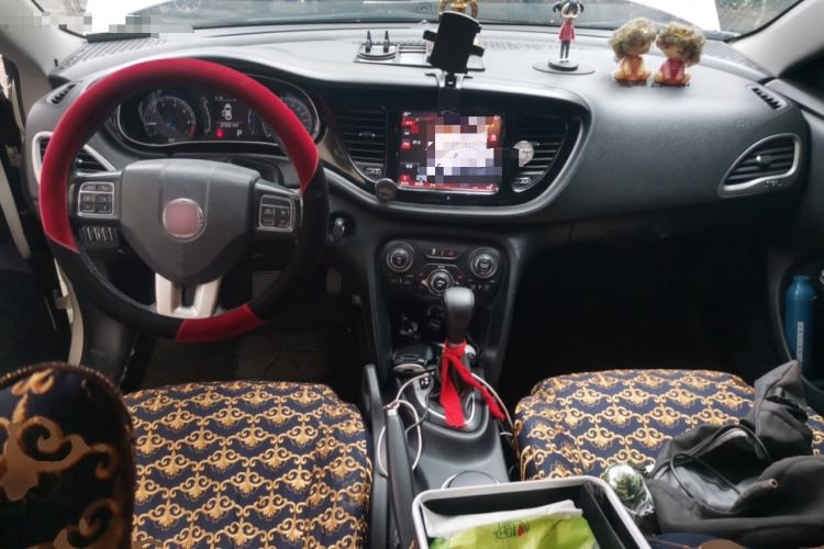 Used Fiat Viaggio 2012 1.4T Automatic Luxury Edition Center Console