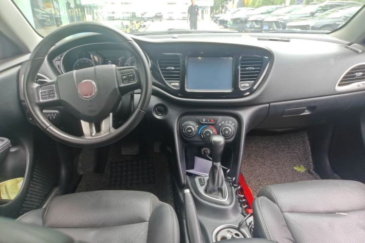 Used Fiat Viaggio 2012 1.4T Automatic Jingxiang Edition Center Console