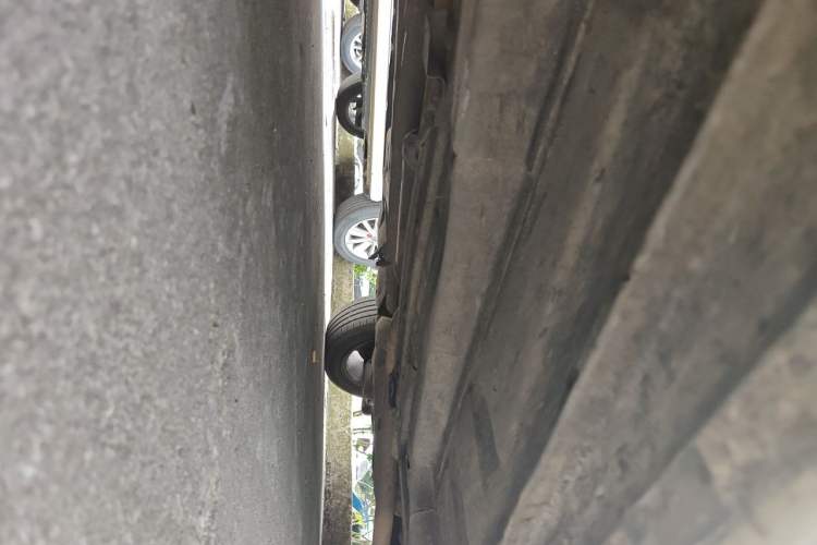 Used Fiat Viaggio 2012 1.4T Automatic Jingxiang Edition Chassis Front Left