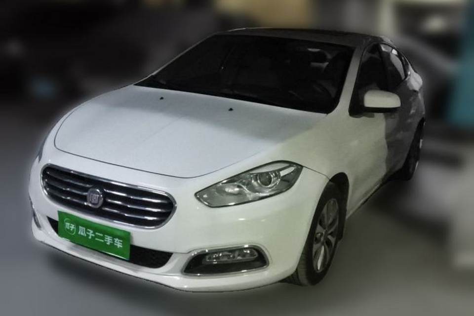 Fiat Viaggio 2012
