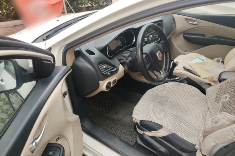 Used Fiat Viaggio 2012 1.4T Manual Enjoyment Edition Driver Seat