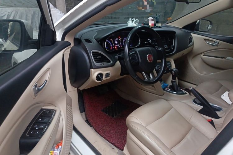 Used Fiat Viaggio 2012 1.4T Automatic Jingxiang Edition Driver Seat