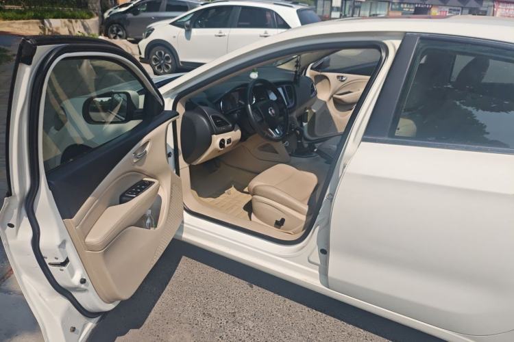 Used Fiat Viaggio 2012 1.4T Automatic Jingxiang Edition Driver Seat