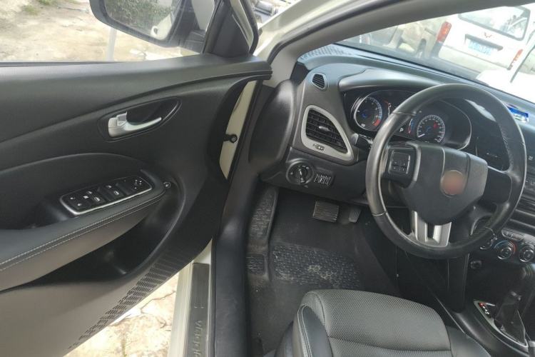 Used Fiat Viaggio 2012 1.4T Automatic Jingxiang Edition Driver Seat