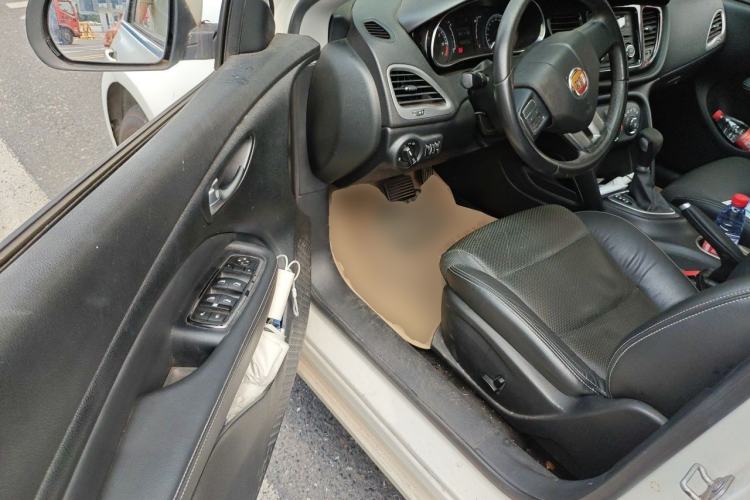 Used Fiat Viaggio 2012 1.4T Automatic Jingxiang Edition Driver Seat