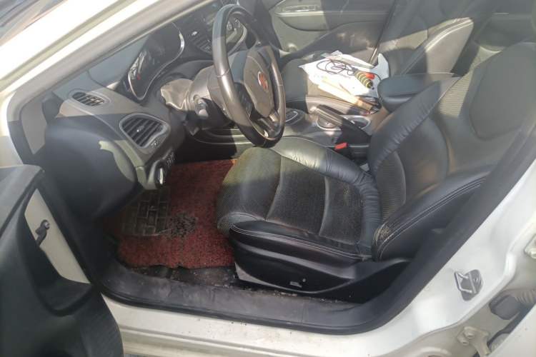 Used Fiat Viaggio 2012 1.4T Automatic Jingxiang Edition Driver Seat