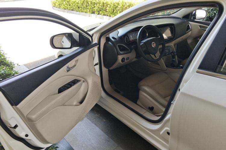 Used Fiat Viaggio 2012 1.4T Automatic Jingxiang Edition Driver Seat