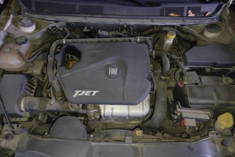 Used Fiat Viaggio 2012 1.4T Automatic Jingxiang Edition Engine Bay
