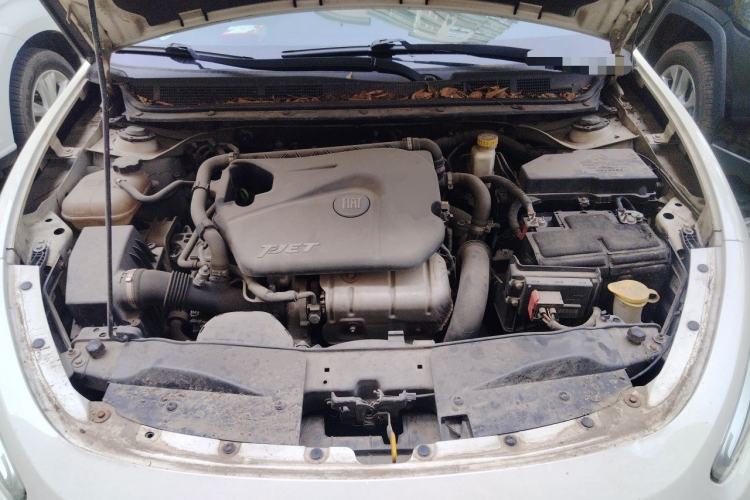 Used Fiat Viaggio 2012 1.4T Automatic Luxury Edition Engine Bay