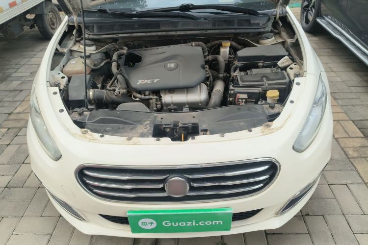Used Fiat Viaggio 2012 1.4T Automatic Luxury Edition Engine Bay