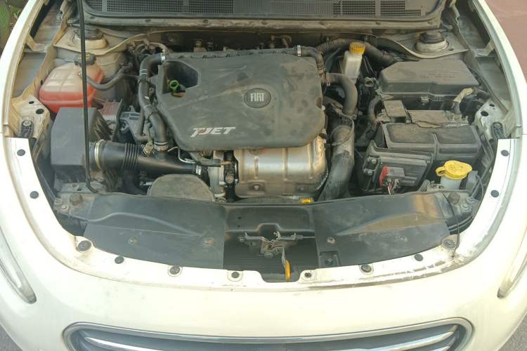 Used Fiat Viaggio 2012 1.4T Automatic Luxury Edition Engine Bay
