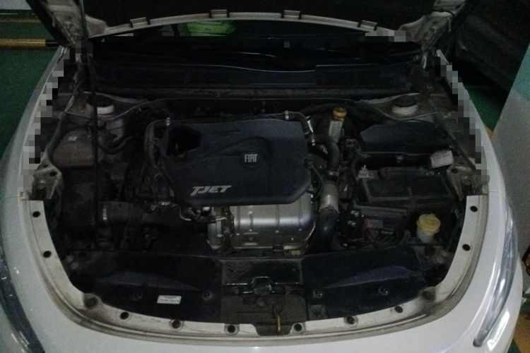 Used Fiat Viaggio 2012 1.4T Automatic Enjoyment Edition Engine Bay