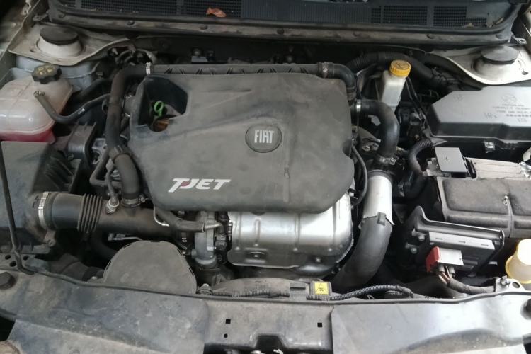 Used Fiat Viaggio 2012 1.4T Automatic Enjoyment Edition Engine Bay