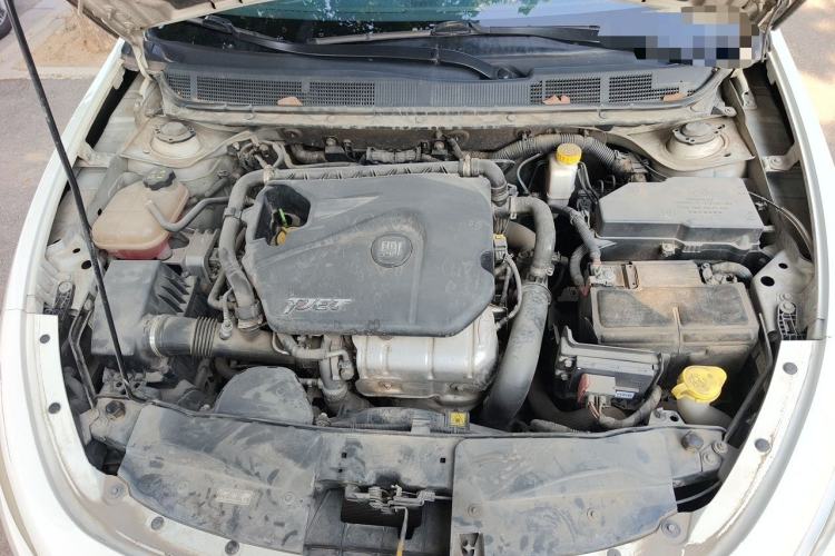 Used Fiat Viaggio 2012 1.4T Automatic Jingxiang Edition Engine Bay