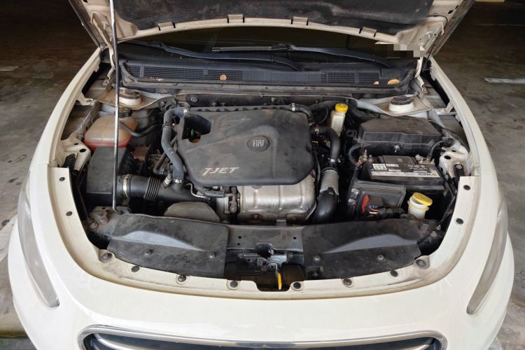 Used Fiat Viaggio 2012 1.4T Automatic Jingxiang Edition Engine Bay