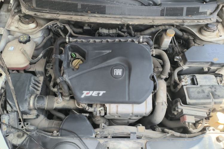 Used Fiat Viaggio 2012 1.4T Automatic Jingxiang Edition Engine Bay