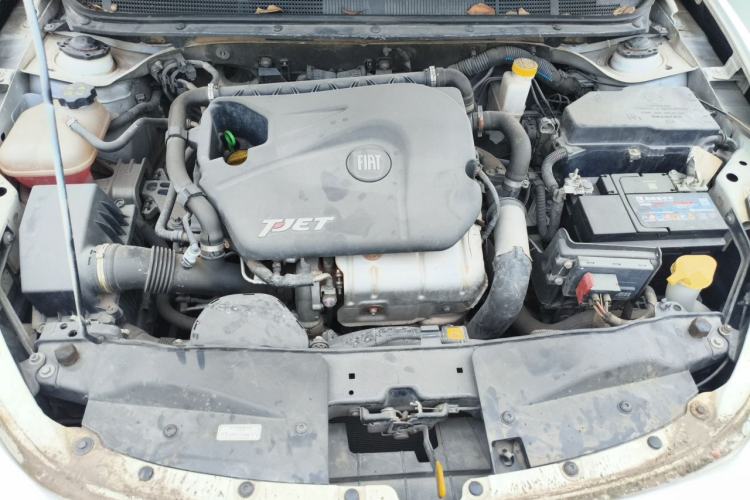Used Fiat Viaggio 2012 1.4T Automatic Jingxiang Edition Engine Bay