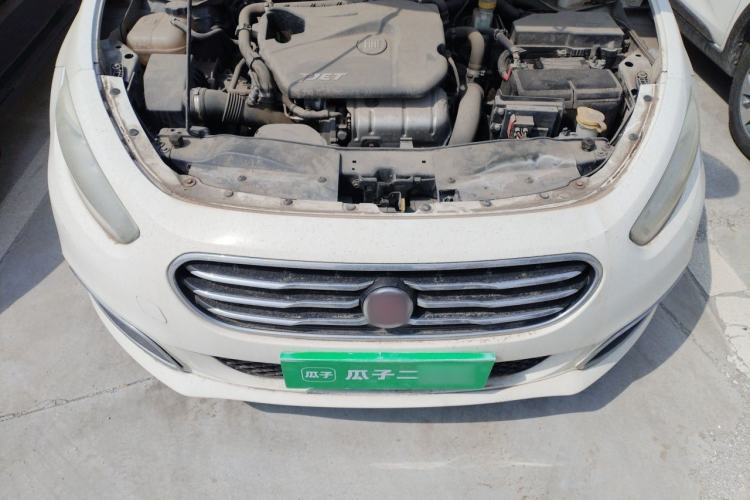 Used Fiat Viaggio 2012 1.4T Automatic Enjoyment Edition Engine Bay