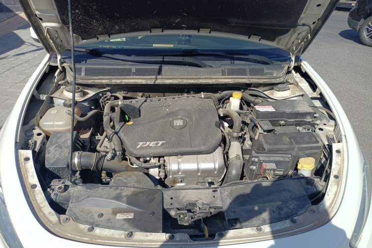 Used Fiat Viaggio 2012 1.4T Automatic Jingxiang Edition Engine Bay