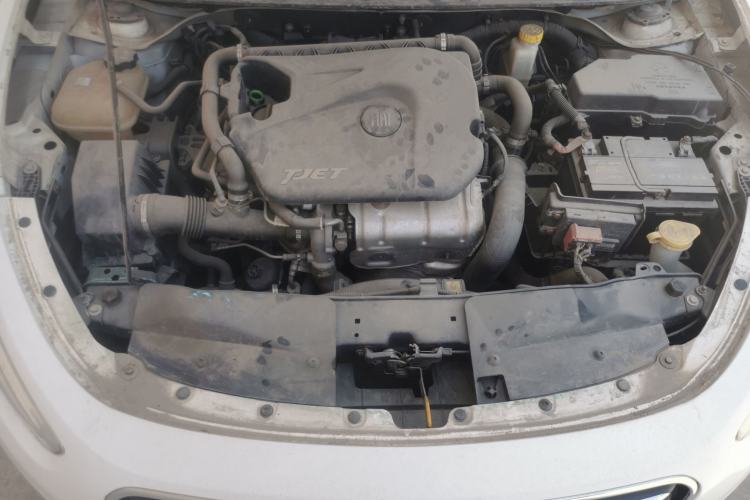 Used Fiat Viaggio 2012 1.4T Automatic Jingxiang Edition Engine Bay