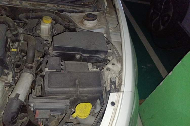 Used Fiat Viaggio 2012 1.4T Automatic Jingxiang Edition Engine Bay Left
