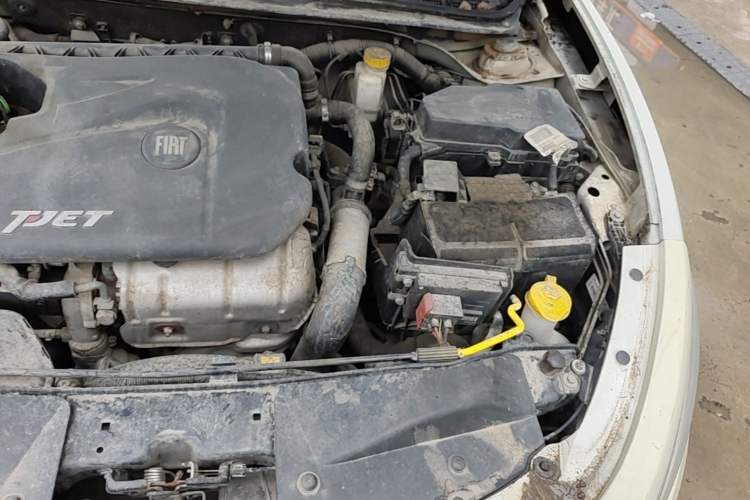 Used Fiat Viaggio 2012 1.4T Automatic Jingxiang Edition Engine Bay Left