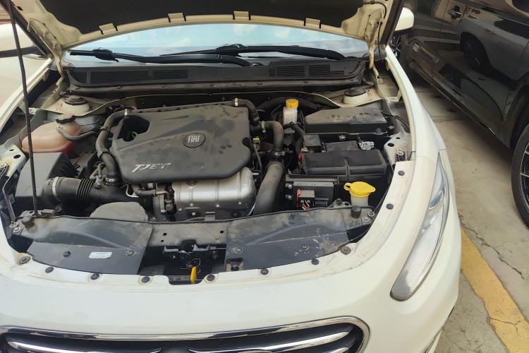Used Fiat Viaggio 2012 1.4T Automatic Jingxiang Edition Engine Bay Left