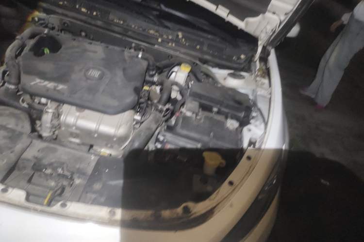 Used Fiat Viaggio 2012 1.4T Automatic Jingxiang Edition Engine Bay Left