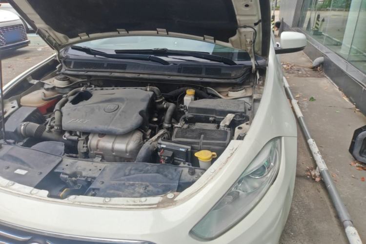 Used Fiat Viaggio 2012 1.4T Automatic Jingxiang Edition Engine Bay Left