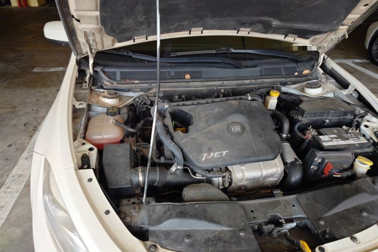 Used Fiat Viaggio 2012 1.4T Automatic Jingxiang Edition Engine Bay Right