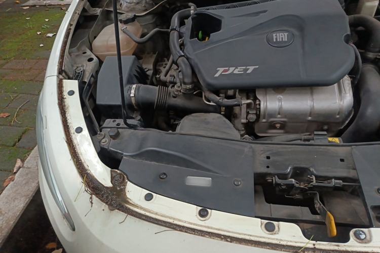Used Fiat Viaggio 2012 1.4T Automatic Jingxiang Edition Engine Bay Right